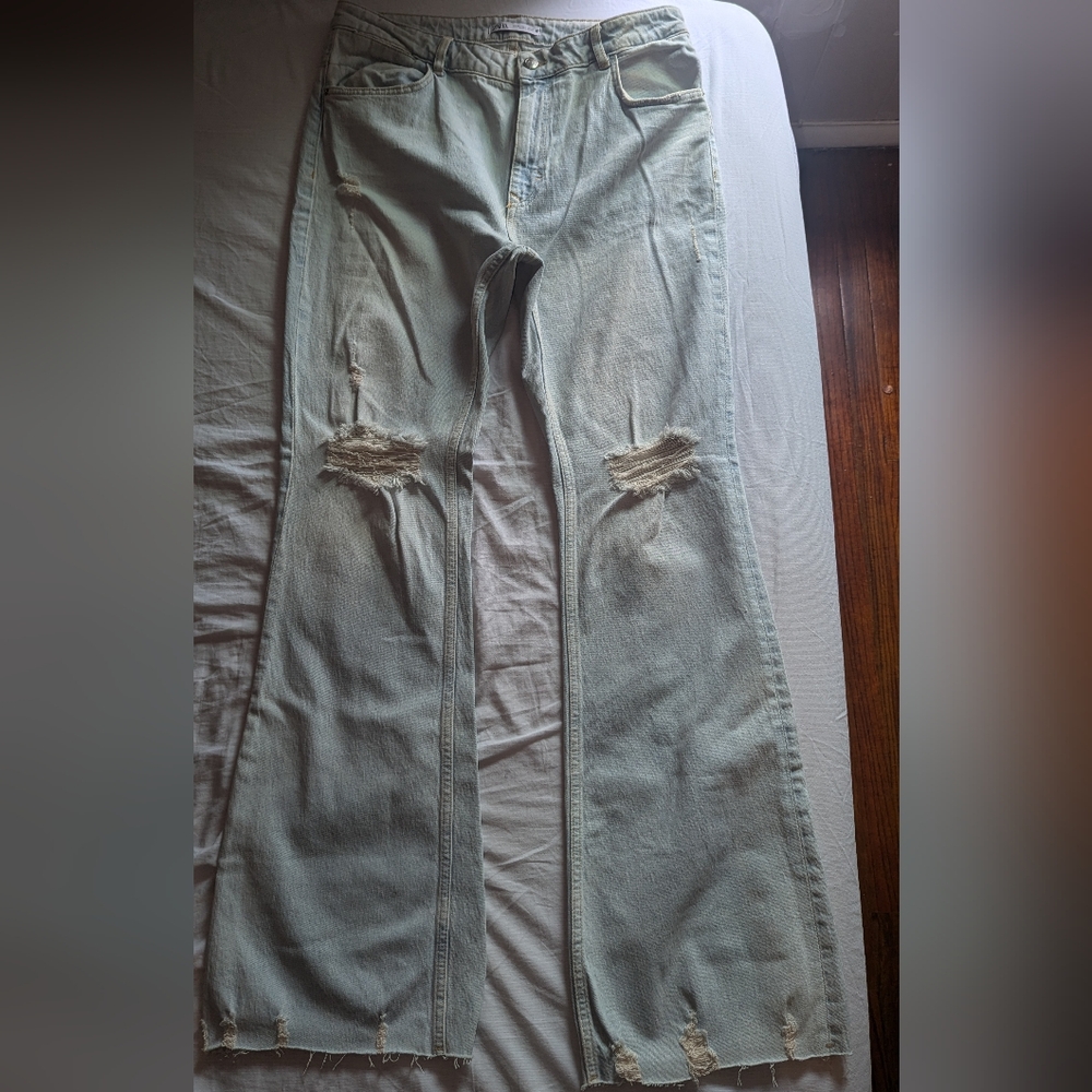 Zara Light Wash High Waist Flare Ripped Jeans